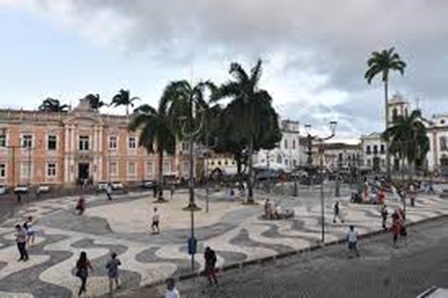Terreiro_de_Jesus_01