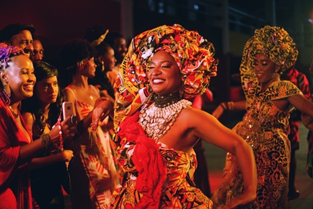 Beleza_da_Noite_aborda_valorizao