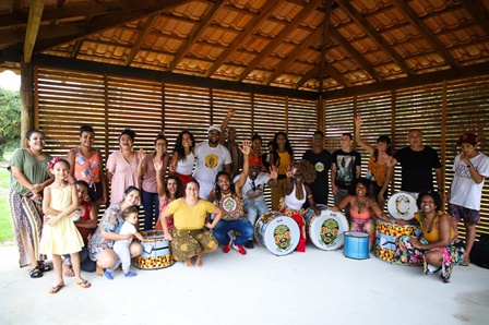 Ile_Aiye_faz_intercmbio