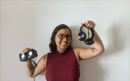 Thalia_Fonseca_-_Teatro_com_objetos_tecnolgicos_-_foto__Guilherme_Almeida_2_1