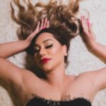 Nai_Camargo_desembarca_pela_primeira_vez_no_Carnaval_de_Salvador