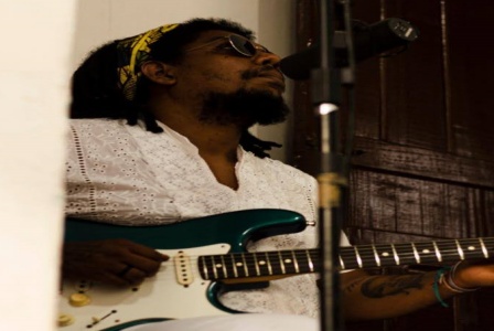 Boni_Sobrinho_lana_segundo_projeto_solo_com_msicas_que_misturam_rock_jazz_e_ritmos_afro-brasileiros