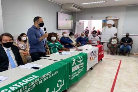 Agora__lei._projeto_de_Augusto_Vasconcelos_integra_cordeiros_e_catadores_de_materiais_reciclveis_no_Conselho_do_Carnaval_de_Salvador