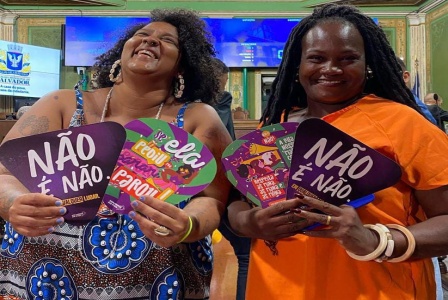 Autoras_da_Lei_municipal_No__No_mandata_das_Pretas_atua_em_combate_ao_assdio_no_carnaval_de_Salvador