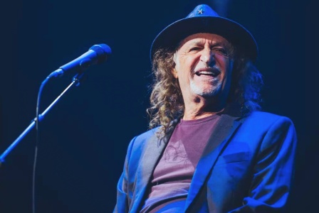 O_documentrio_indito_Alceu_Valena__Na_Embolada_do_Tempo_estreia_no_Canal_Brasil