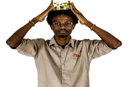 Autores_assinam_obras_como_Conectadas_Pequena_Coreografia_do_Adeus_e_Estados_Unidos_da_frica