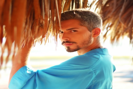 Fenmeno_da_literatura_Pedro_Rhuas__mais_um_nome_confirmado_na_Bienal_do_Livro_Bahia_2024