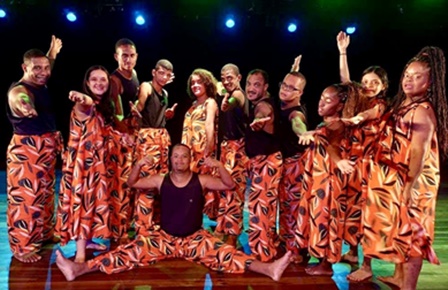 CIA_DE_DANA_OPAXOR_DA_APAE_SALVADOR_-_FOTO_GENILSON_COUTINHO