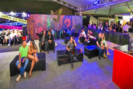 Conforto_exclusividade_e_shows_Festival_de_Inverno_Bahia_anuncia_novidades_para_o_camarote_deste_ano