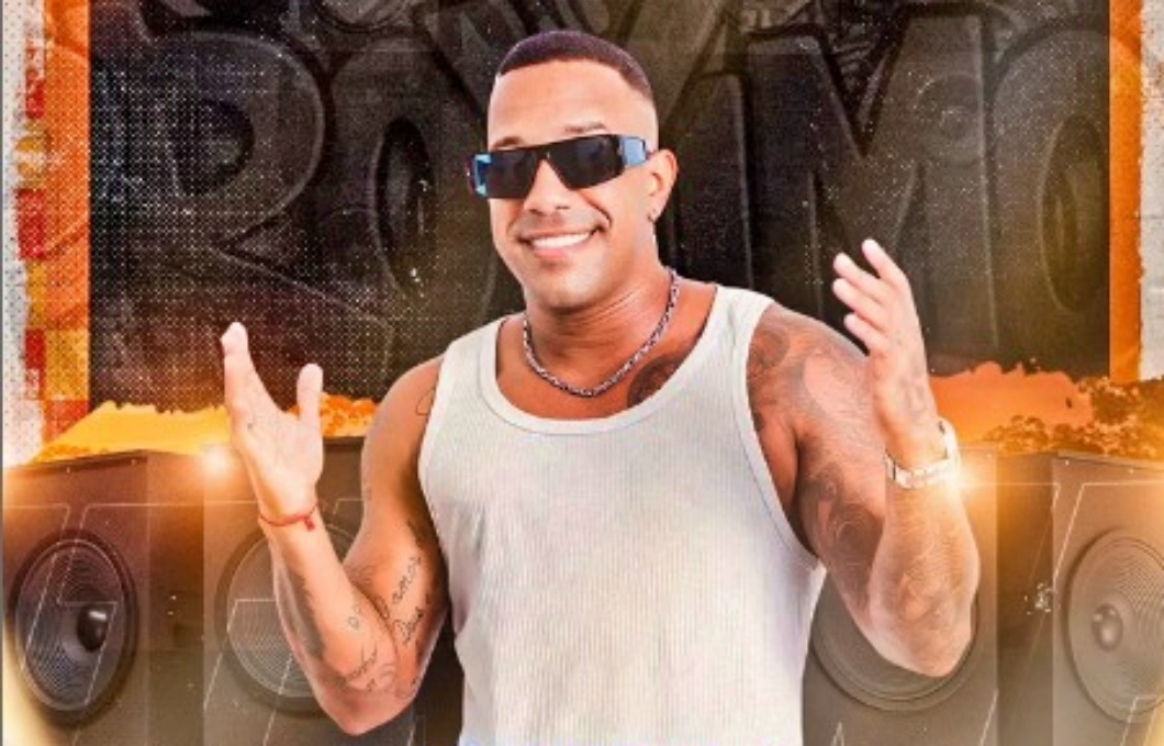 Elton Pinheiro
